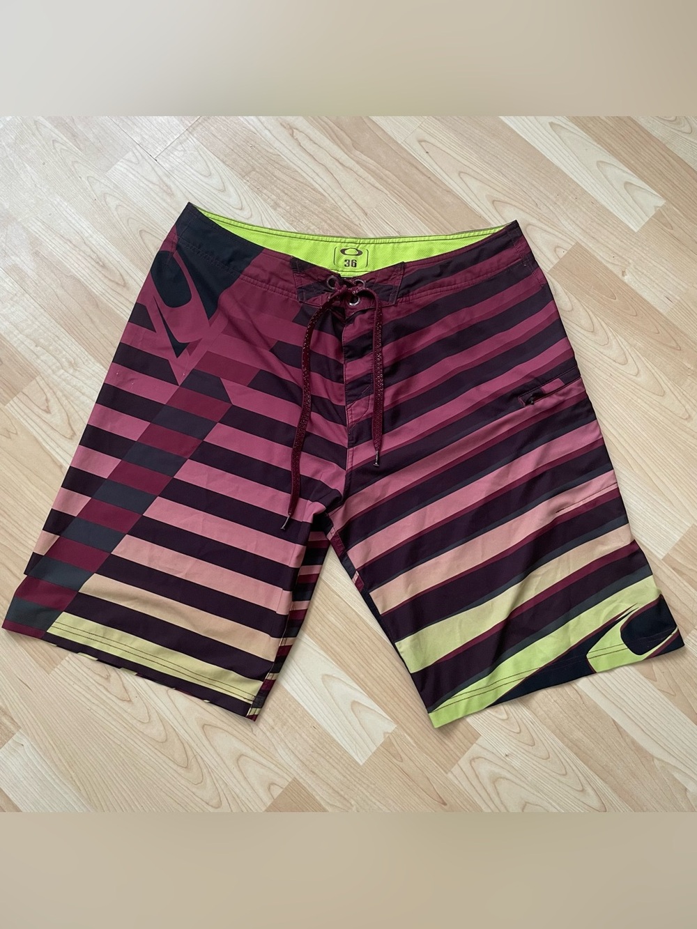 Oakley Y2K Men's Burgundy, Black and Lime Striped Board Shorts sz 36